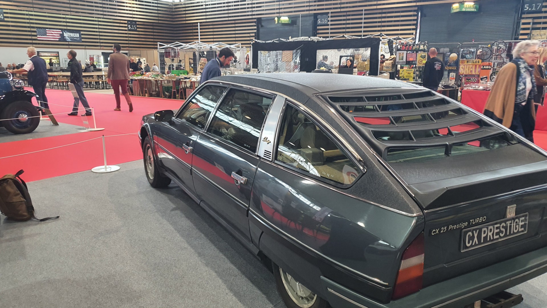 Citroën CX Gris Neptune AC067 Epoqu'Auto 2022