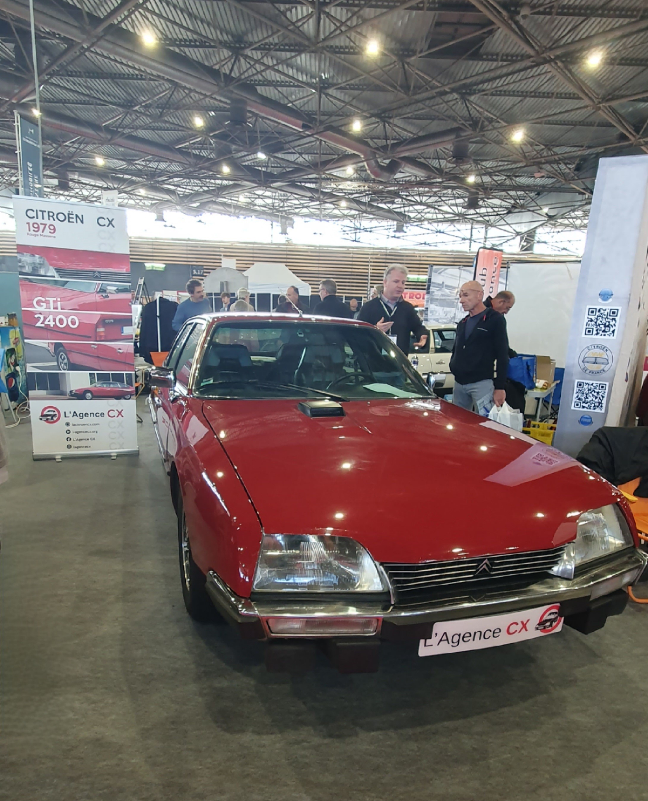 Citroën CX 2400 GTi Rouge Masséna